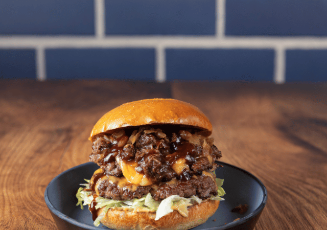 Smokin' Bull Beef burger at Clubhouse 5 Smokin' Bull Beef burger at Clubhouse 5